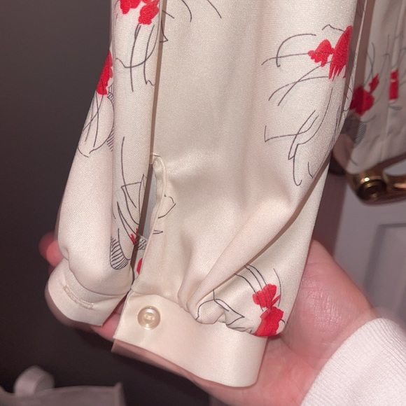 Vintage 70’s Button Down Blouse with Scarf - Picture 4 of 7